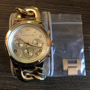 Michael Kors 3131 Runway Gold Twist Watch